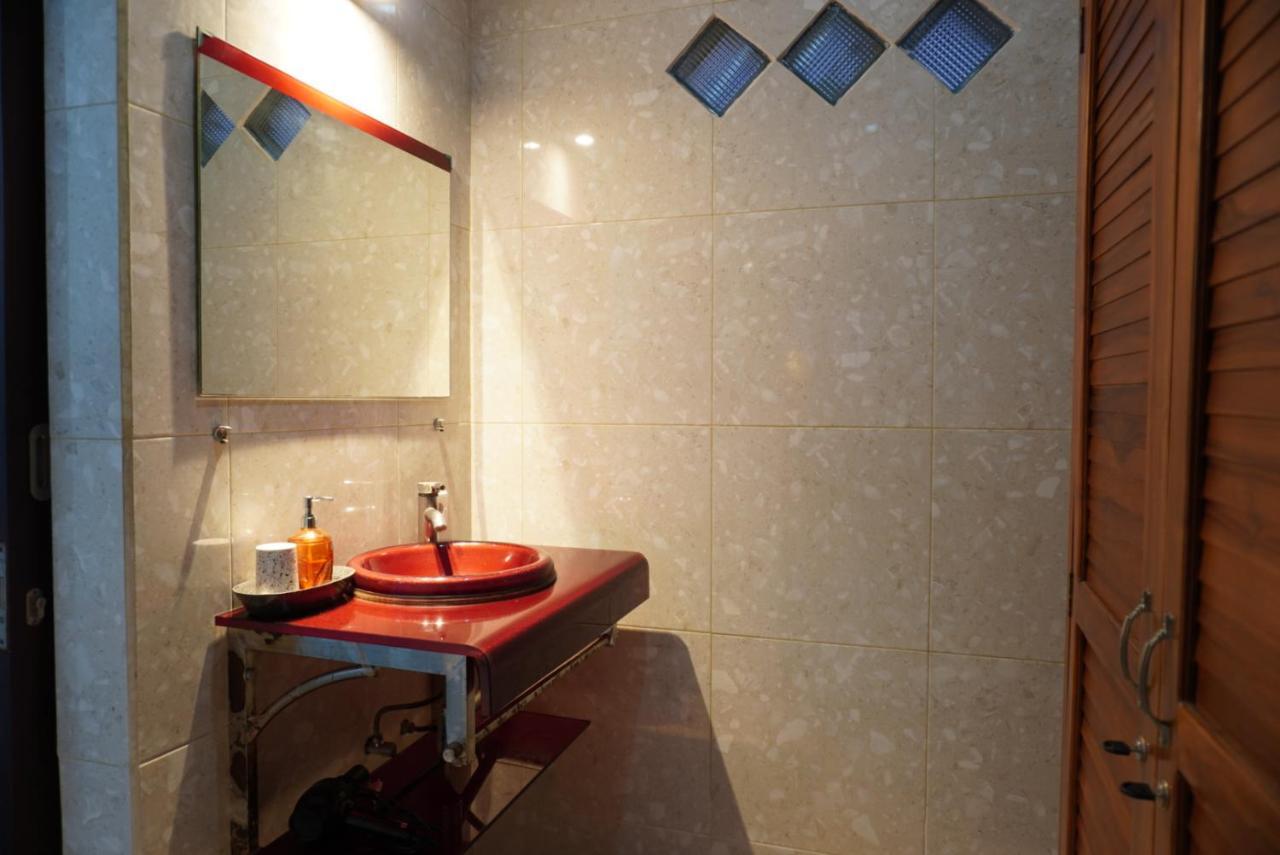 Puri Bisma Ubud - 4 Bedroom Private Villa - 10 Min Walking To Ubud Center Εξωτερικό φωτογραφία